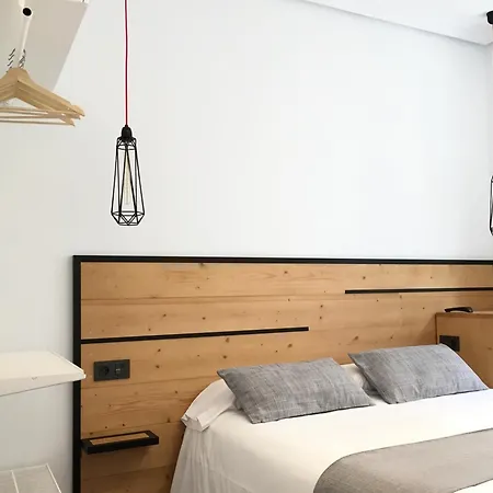 Guest house La Perla San Sebastian