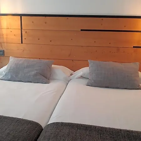 La Perla Guest house 4*