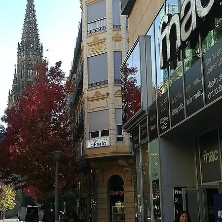 La Perla Πανσιόν