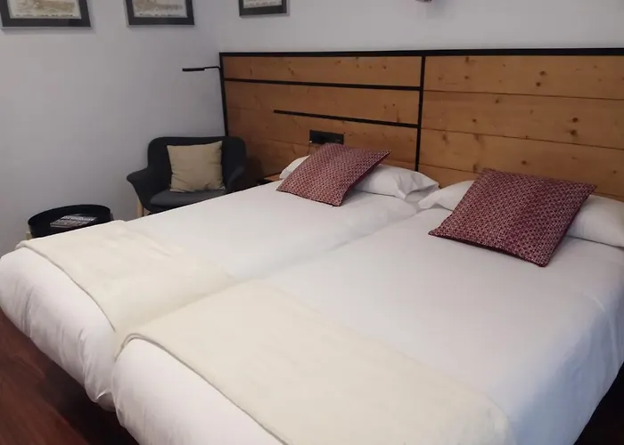 La Perla Guest house 4*